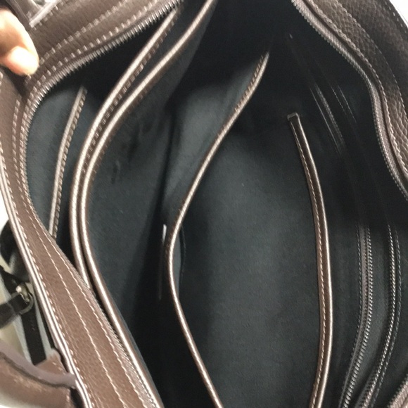 Mark & Graham leather computer padded briefcase with double straps. NWOT - Picture 9 of 9